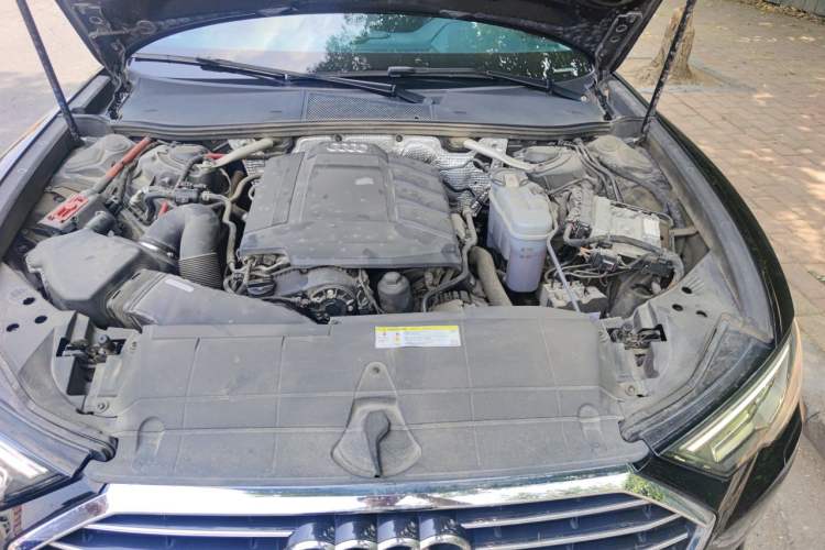 Used Audi A6L 2020 40 TFSI Luxury Prestige Edition Engine Bay