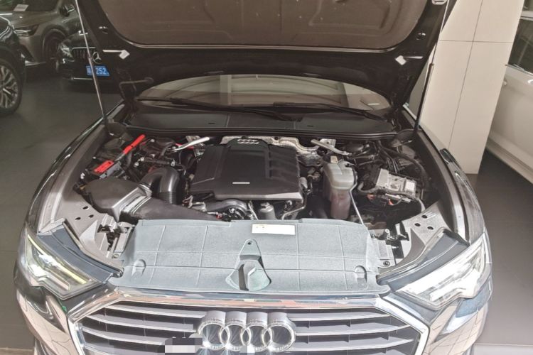 Used Audi A6L 2020 40 TFSI Luxury Prestige Edition Engine Bay