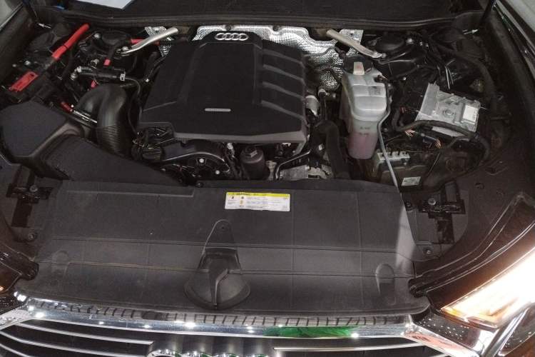 Used Audi A6L 2020 45 TFSI Prestige Dynamic Edition Engine Bay