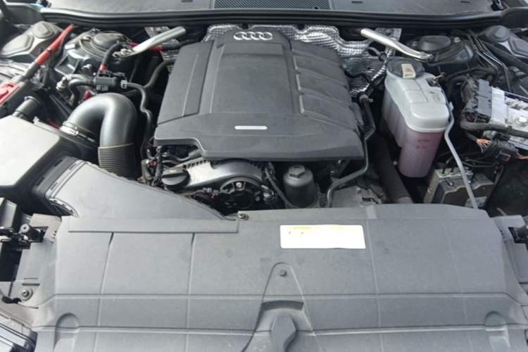 Used Audi A6L 2020 45 TFSI Prestige Dynamic Edition Engine Bay