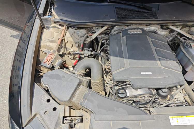 Used Audi A6L 2020 40 TFSI Luxury Dynamic Edition Engine Bay Right