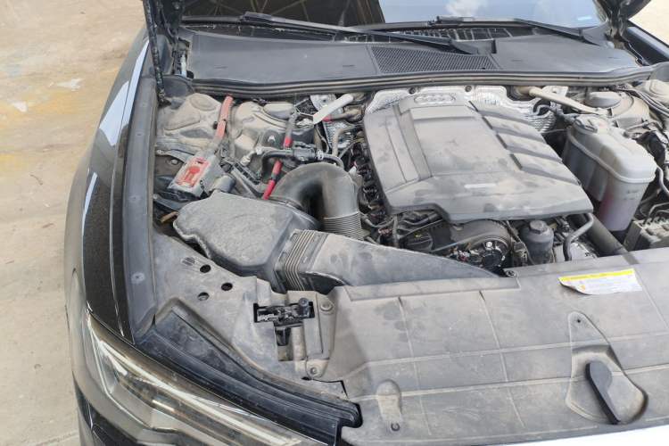 Used Audi A6L 2020 40 TFSI Luxury Dynamic Edition Engine Bay Right