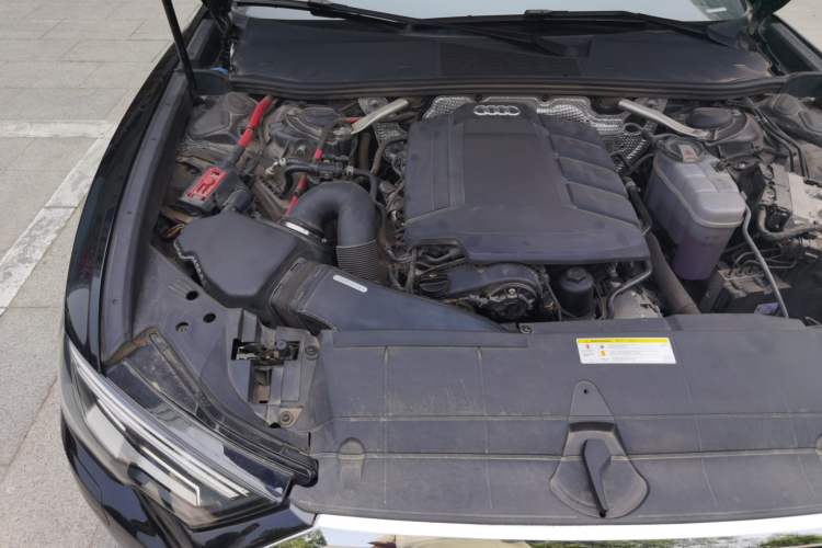 Used Audi A6L 2020 40 TFSI Luxury Prestige Edition Engine Bay Right