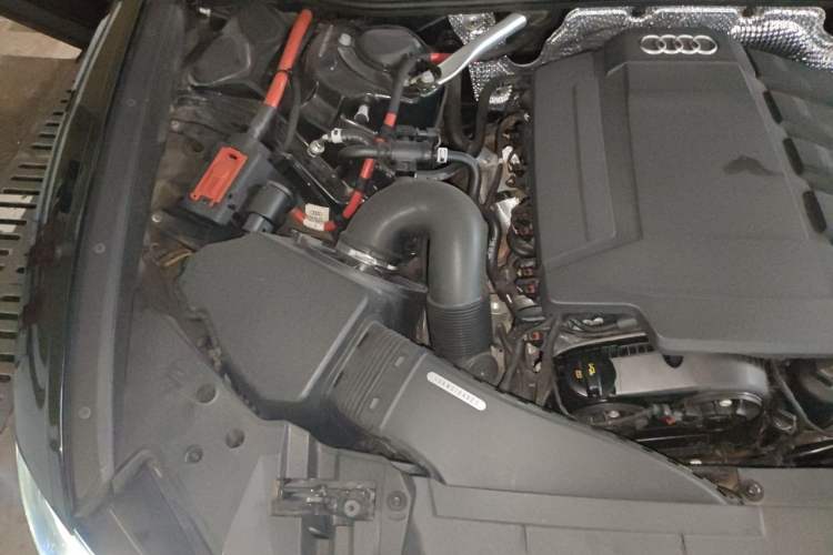 Used Audi A6L 2020 40 TFSI Luxury Dynamic Edition Engine Bay Right