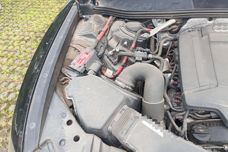 Used Audi A6L 2020 40 TFSI Luxury Dynamic Edition Engine Bay Right