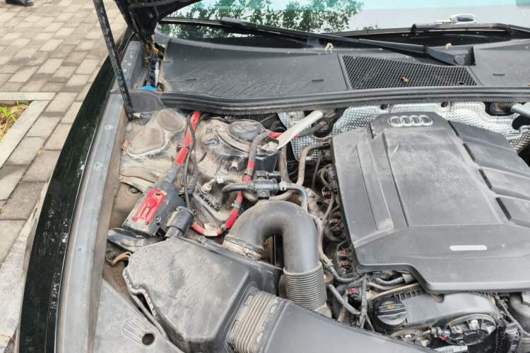 Used Audi A6L 2020 40 TFSI Luxury Dynamic Edition Engine Bay Right