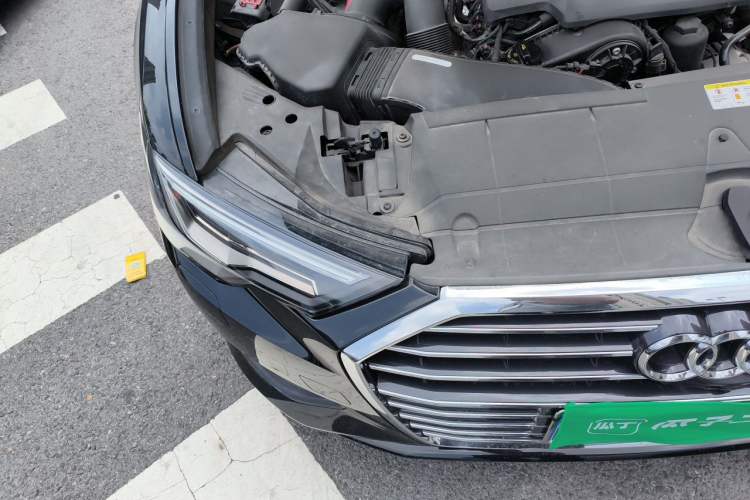 Used Audi A6L 2020 45 TFSI Prestige Elegant Edition Engine Bay Right