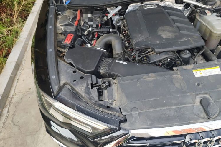Used Audi A6L 2020 40 TFSI Luxury Dynamic Edition Engine Bay Right