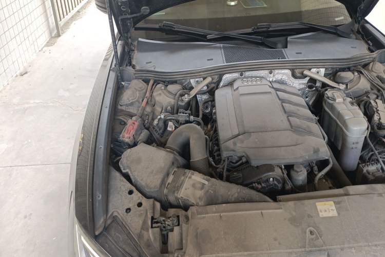 Used Audi A6L 2020 40 TFSI Luxury Prestige Edition Engine Bay Right