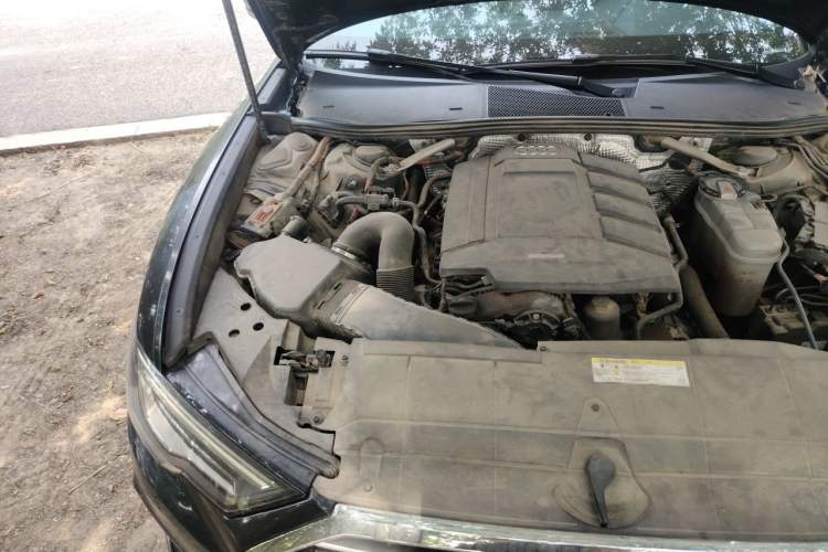 Used Audi A6L 2020 40 TFSI Luxury Dynamic Edition Engine Bay Right