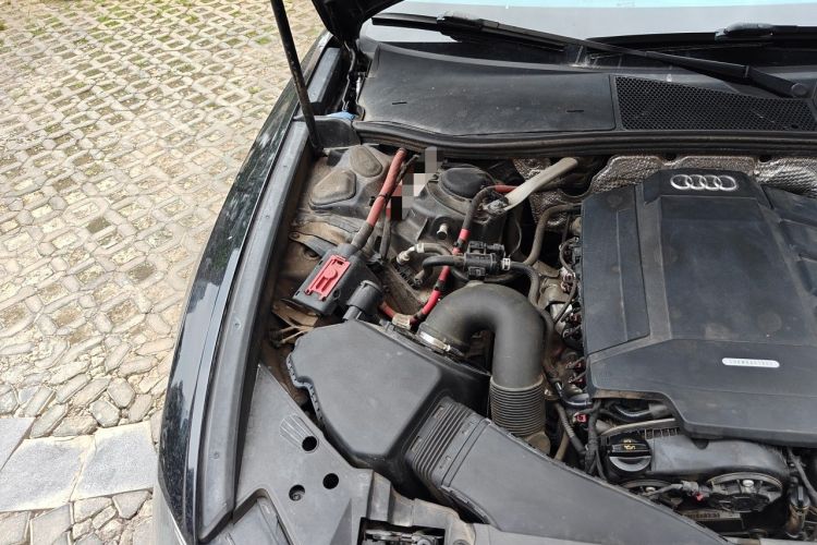 Used Audi A6L 2020 40 TFSI Luxury Prestige Edition Engine Bay Right