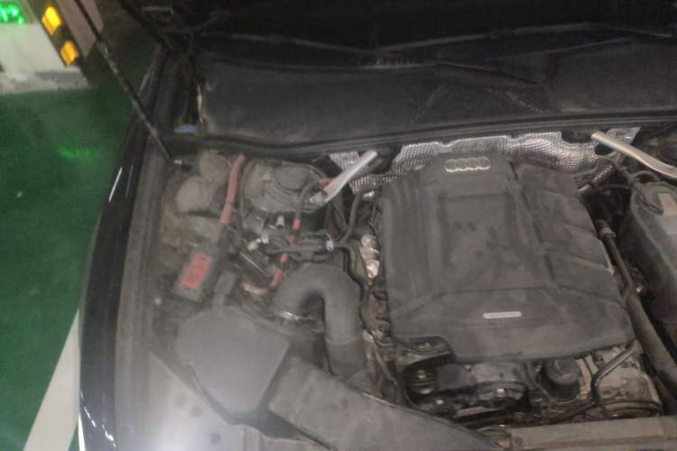 Used Audi A6L 2020 40 TFSI Luxury Dynamic Edition Engine Bay Right