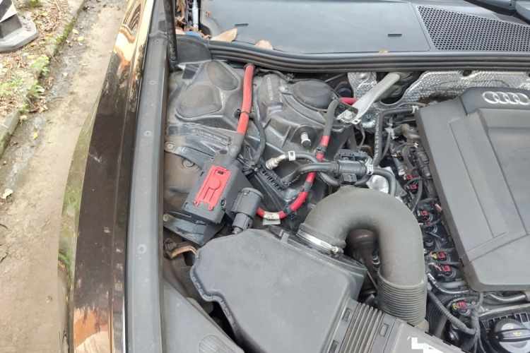 Used Audi A6L 2020 45 TFSI Prestige Dynamic Edition Engine Bay Right