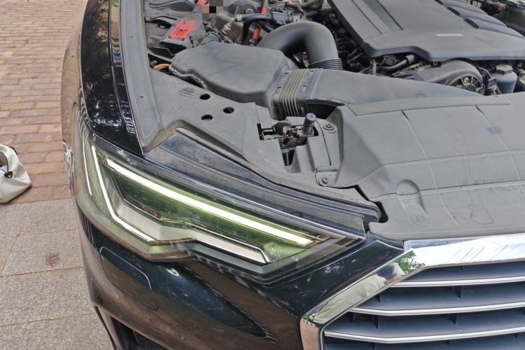 Used Audi A6L 2020 40 TFSI Luxury Dynamic Edition Engine Bay Right