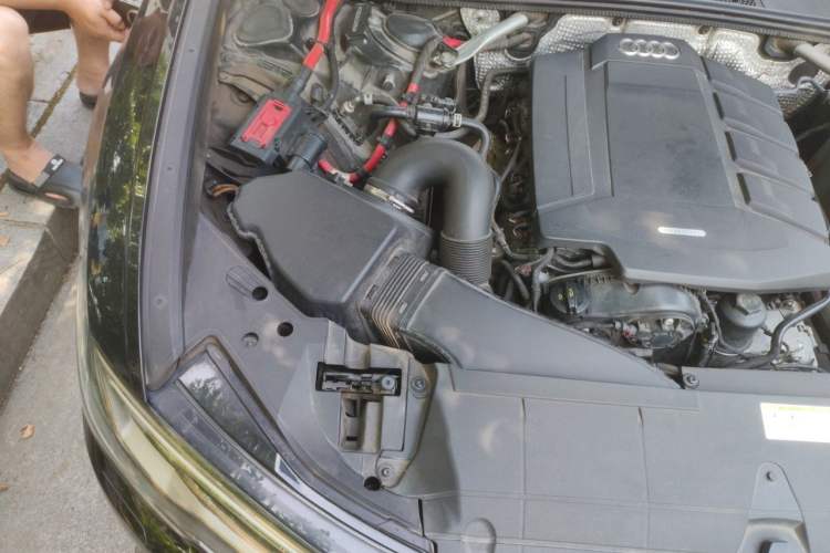 Used Audi A6L 2020 40 TFSI Luxury Prestige Edition Engine Bay Right