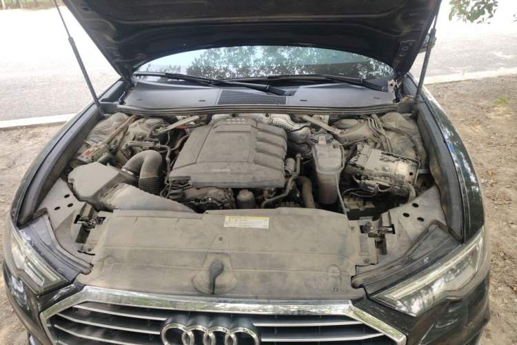 Used Audi A6L 2020 40 TFSI Luxury Dynamic Edition Engine Bay