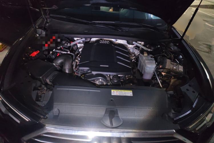 Used Audi A6L 2020 40 TFSI Luxury Dynamic Edition Engine Bay
