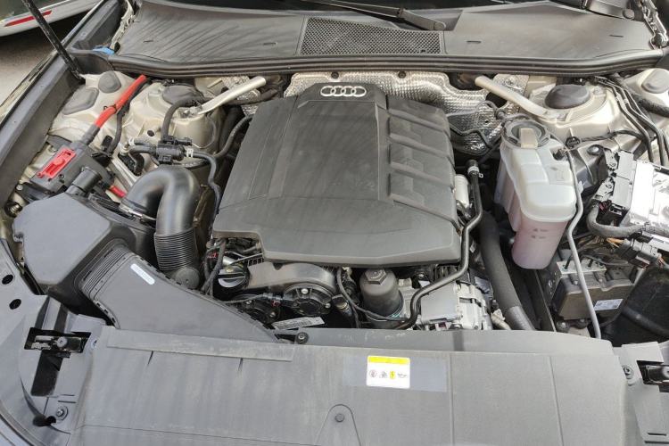 Used Audi A6L 2020 45 TFSI Prestige Dynamic Edition Engine Bay