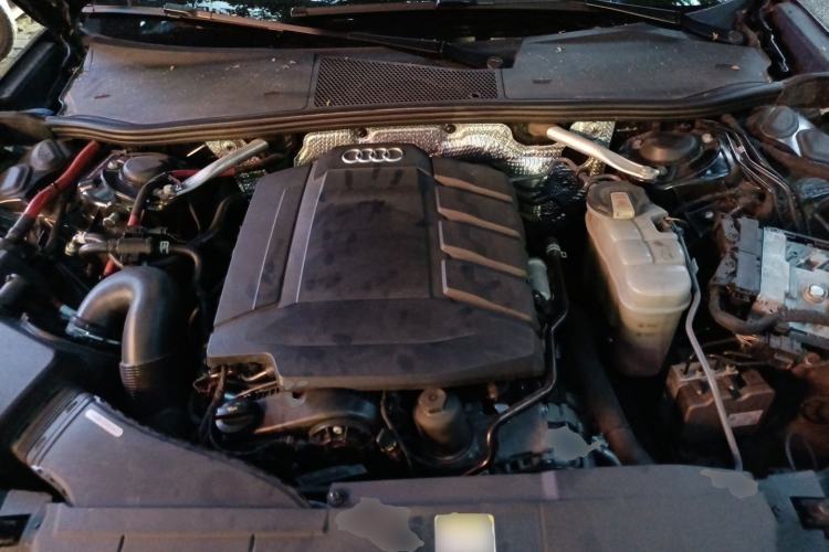 Used Audi A6L 2020 40 TFSI Luxury Dynamic Edition Engine Bay