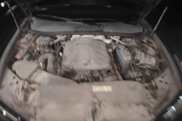 Used Audi A6L 2020 40 TFSI Luxury Dynamic Edition Engine Bay
