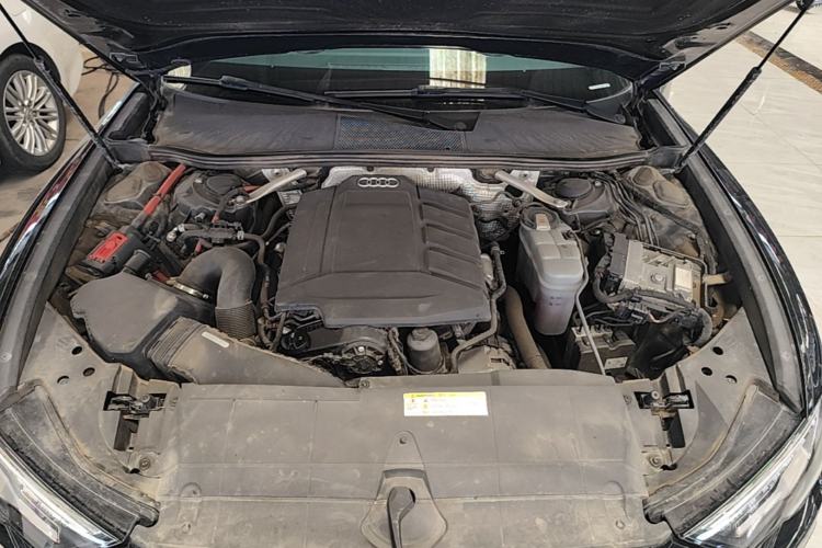 Used Audi A6L 2020 45 TFSI Prestige Dynamic Edition Engine Bay