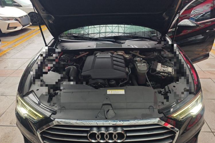 Used Audi A6L 2020 40 TFSI Luxury Dynamic Edition Engine Bay