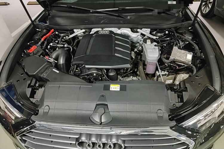 Used Audi A6L 2020 45 TFSI Prestige Dynamic Edition Engine Bay