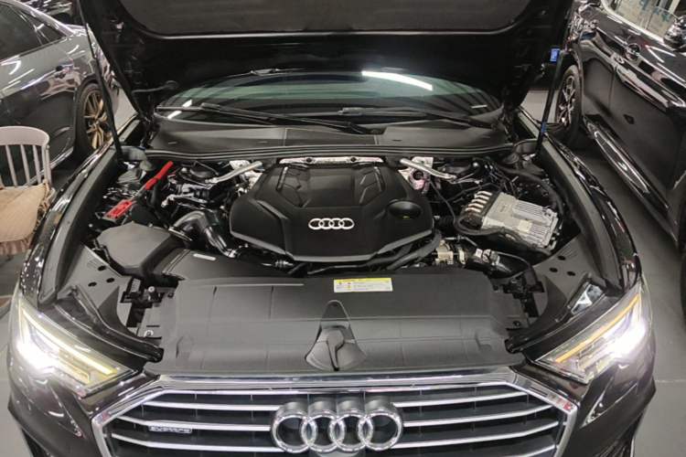 Used Audi A6L 2020 55 TFSI quattro Prestige Dynamic Edition Engine Bay