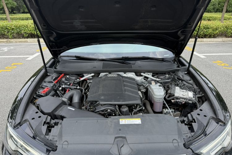 Used Audi A6L 2020 45 TFSI quattro Prestige Edition Engine Bay