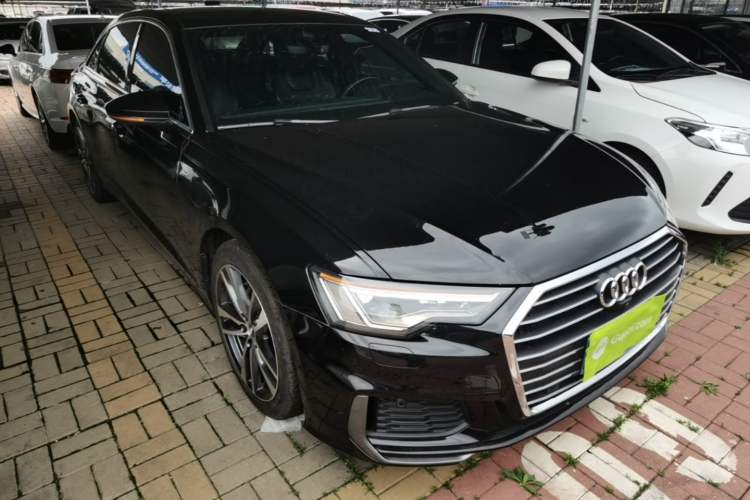 Used Audi A6L 2020 40 TFSI Luxury Dynamic Edition Front Right 45 Deg