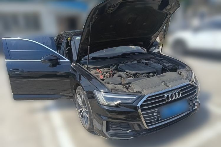Used Audi A6L 2020 40 TFSI Luxury Dynamic Edition Front Right 45 Deg