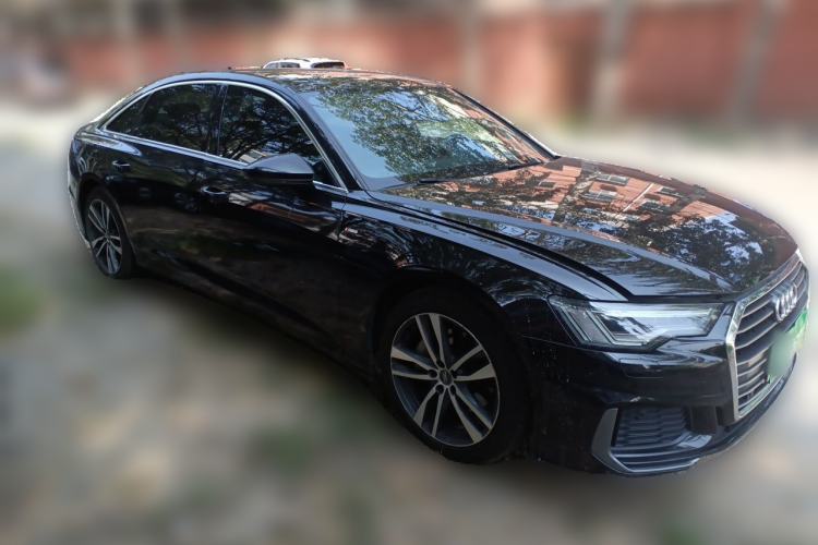Used Audi A6L 2020 40 TFSI Luxury Dynamic Edition Front Right 45 Deg