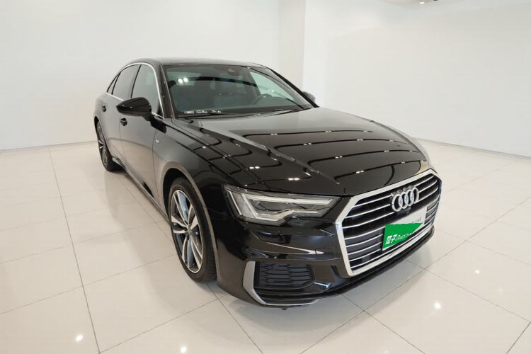 Used Audi A6L 2020 40 TFSI Luxury Dynamic Edition Front Right 45 Deg