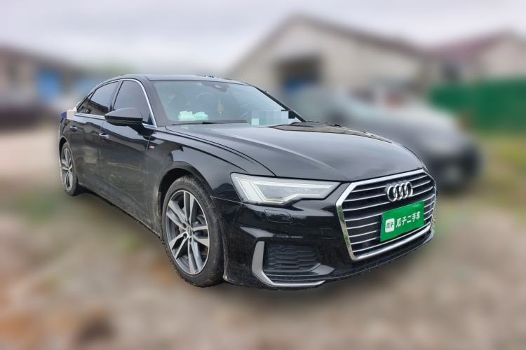 Used Audi A6L 2020 40 TFSI Luxury Dynamic Edition Front Right 45 Deg