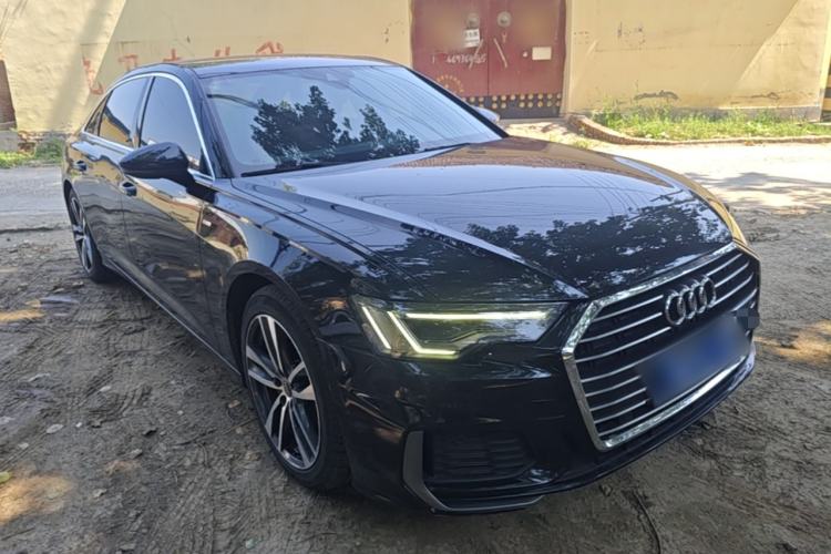 Used Audi A6L 2020 40 TFSI Luxury Dynamic Edition Front Right 45 Deg