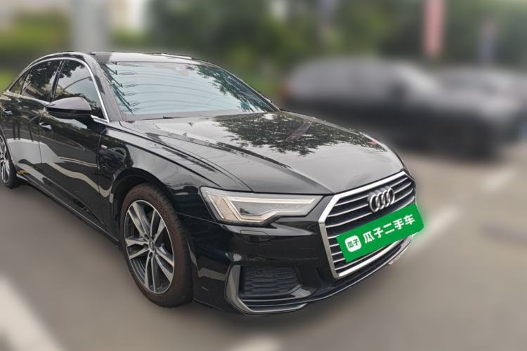 Used Audi A6L 2020 40 TFSI Luxury Dynamic Edition Front Right 45 Deg