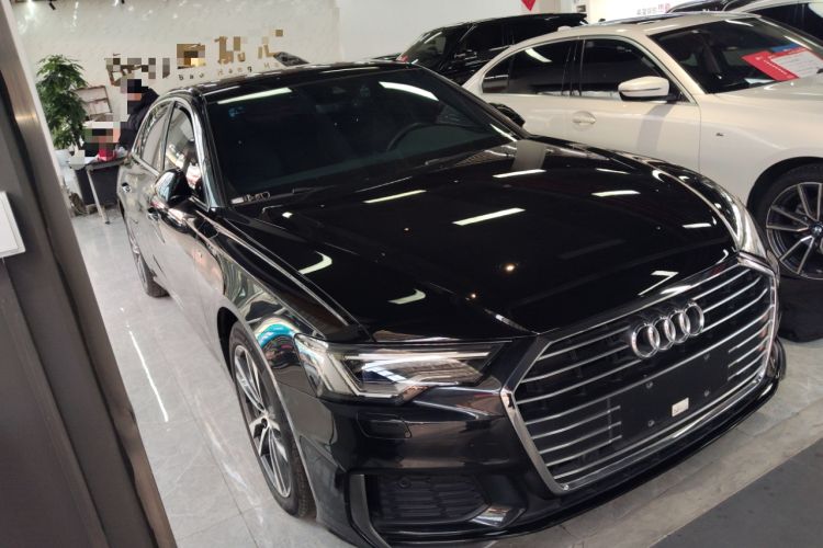 Used Audi A6L 2020 40 TFSI Luxury Dynamic Edition Front Right 45 Deg