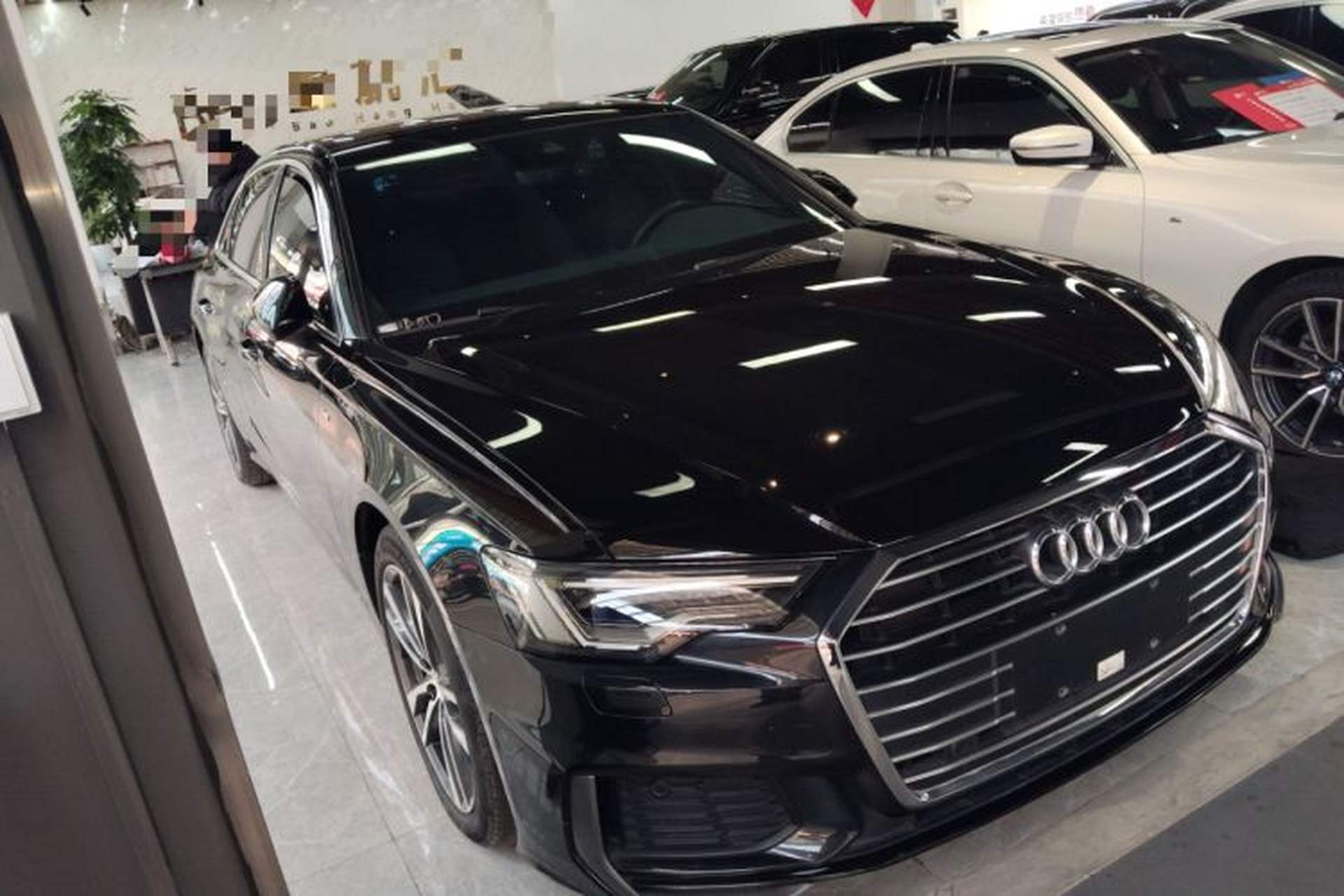 Used Audi A6L 2020 40 TFSI Luxury Dynamic Edition Front Right 45 Deg