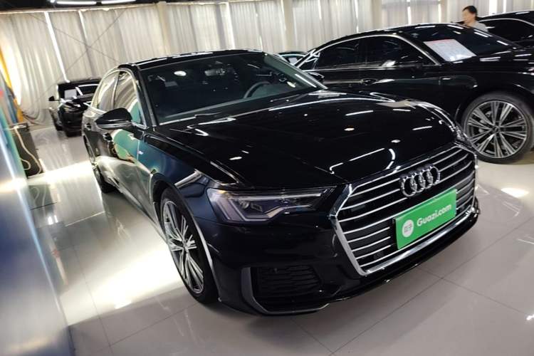 Used Audi A6L 2020 40 TFSI Luxury Dynamic Edition Front Right 45 Deg