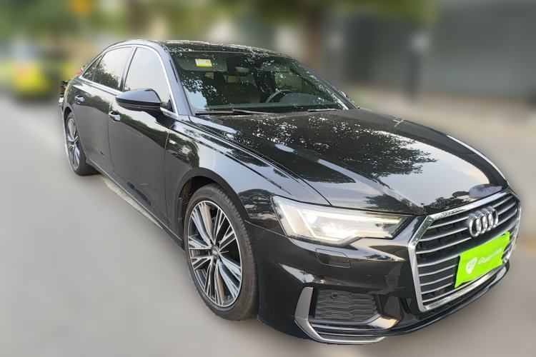 Used Audi A6L 2020 40 TFSI Luxury Dynamic Edition Front Right 45 Deg