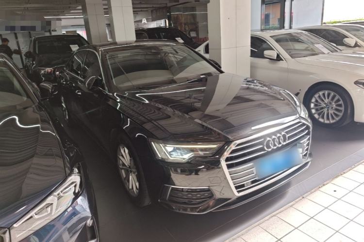 Used Audi A6L 2020 40 TFSI Luxury Prestige Edition Front Right 45 Deg