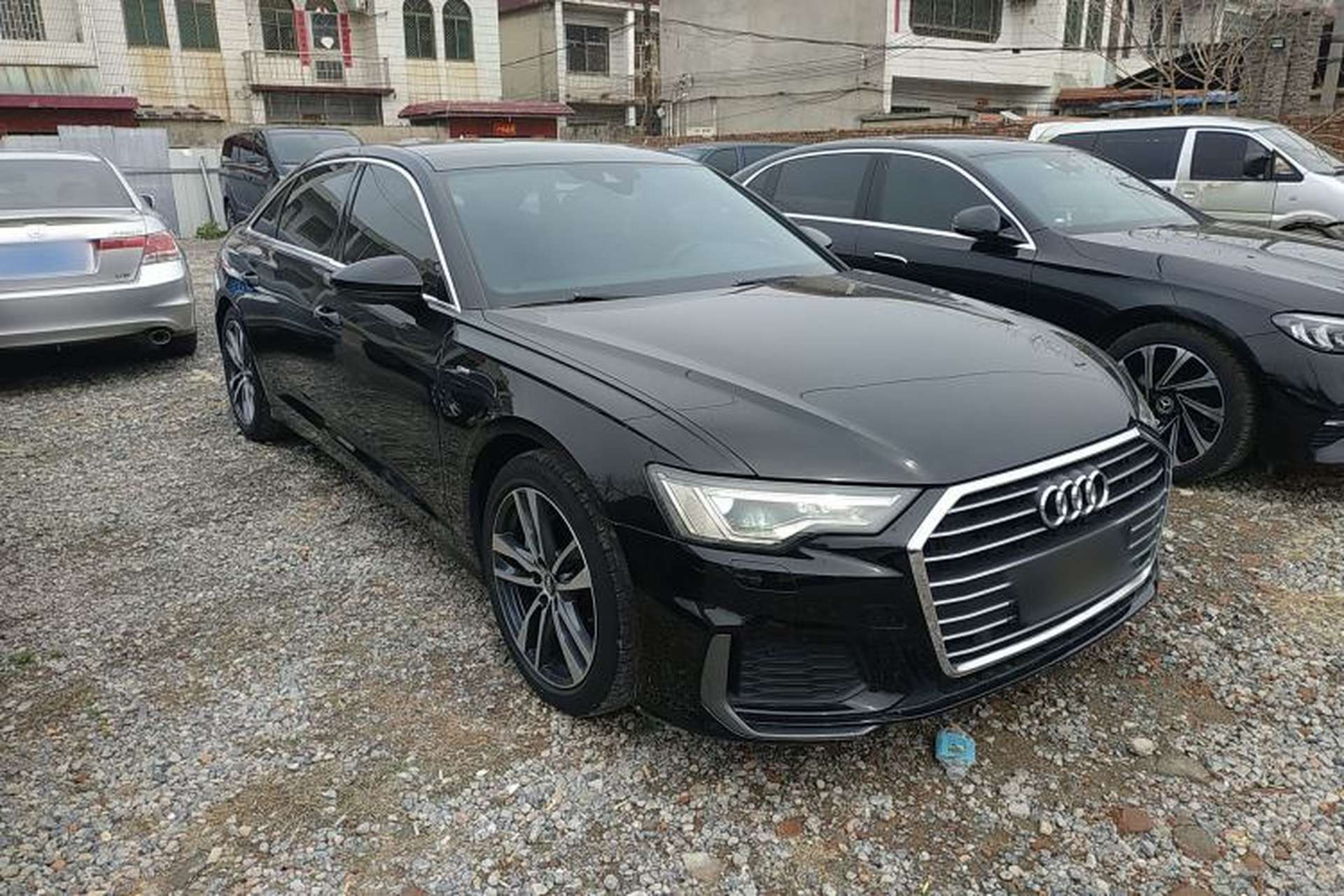 Used Audi A6L 2020 40 TFSI Luxury Dynamic Edition Front Right 45 Deg