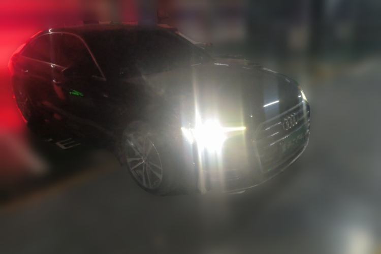 Used Audi A6L 2020 40 TFSI Luxury Dynamic Edition Front Right 45 Deg