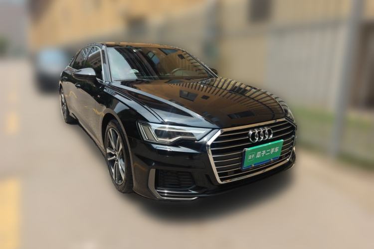 Used Audi A6L 2020 40 TFSI Luxury Dynamic Edition Front Right 45 Deg