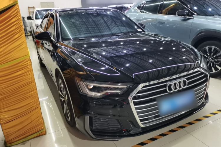 Used Audi A6L 2020 40 TFSI Luxury Dynamic Edition Front Right 45 Deg