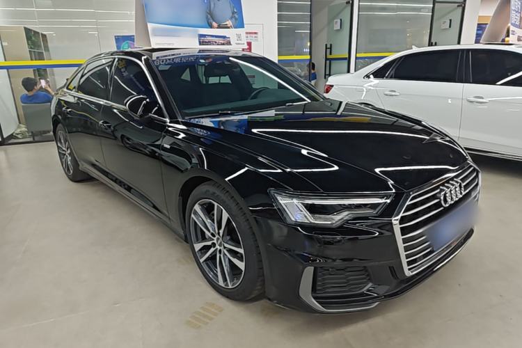 Used Audi A6L 2020 40 TFSI Luxury Dynamic Edition Front Right 45 Deg