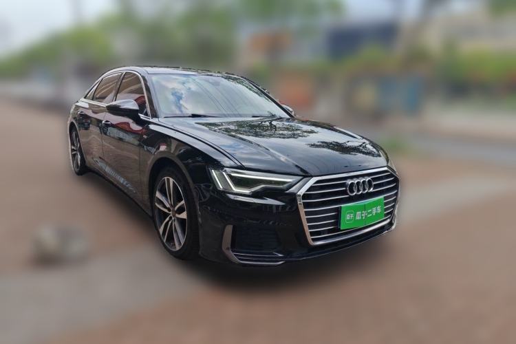 Used Audi A6L 2020 40 TFSI Luxury Dynamic Edition Front Right 45 Deg