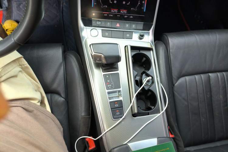 Used Audi A6L 2020 45 TFSI Prestige Elegant Edition Gear Lever