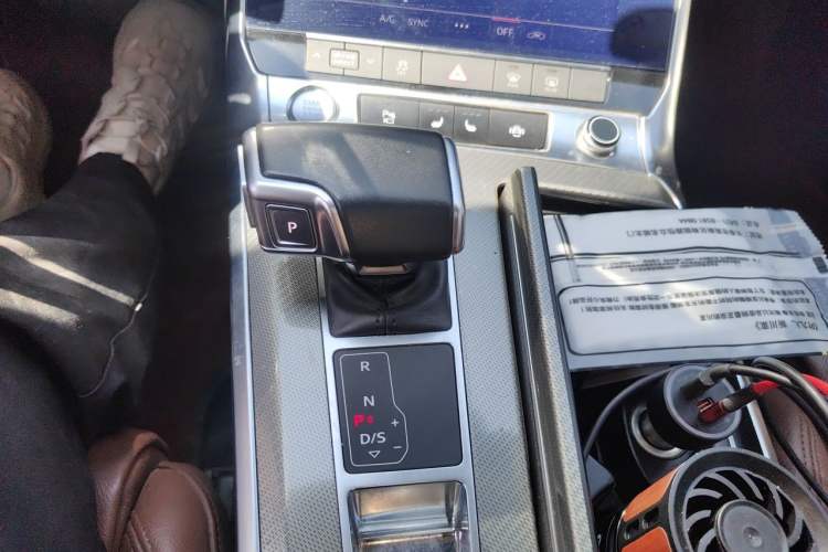 Used Audi A6L 2020 40 TFSI Luxury Prestige Edition Gear Lever