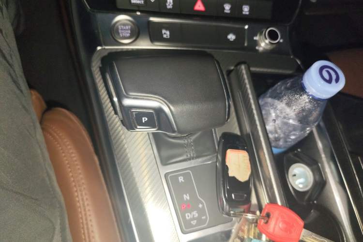 Used Audi A6L 2020 45 TFSI Prestige Elegant Edition Gear Lever